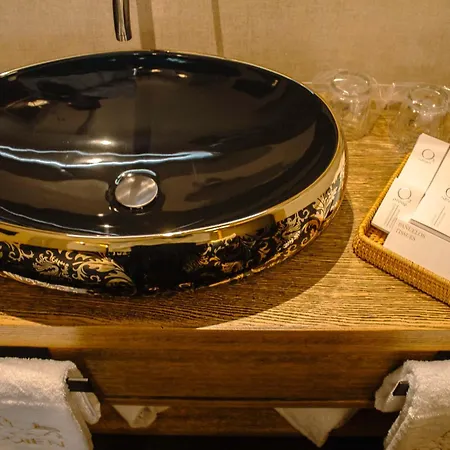 Goien Boutique Hotel 2*